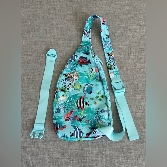 VERA BRADLEY ESSENTIAL SLING BACKPACK BAG ANTILLES TREASURE FISH Sea Ocean Aqua - Picture 3 of 16